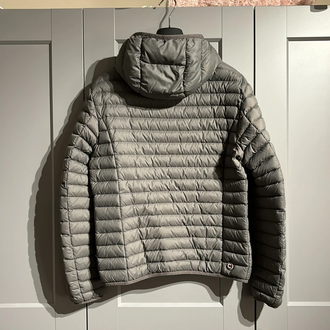Grå pufferjacka från Colmar - 1