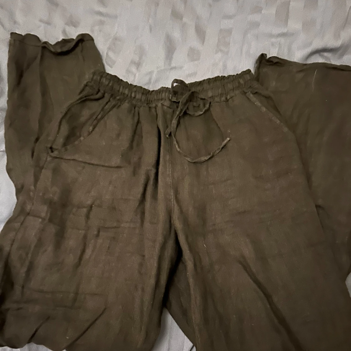 Svarta linnebyxor från Design Si