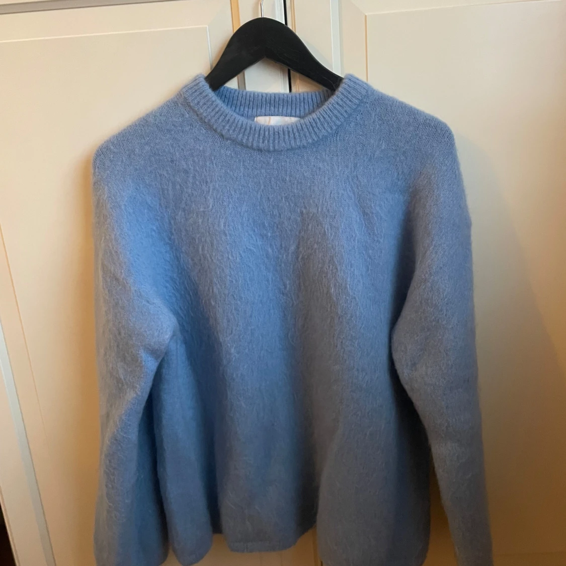 Ljusblå mohair tröja från H&M Edition