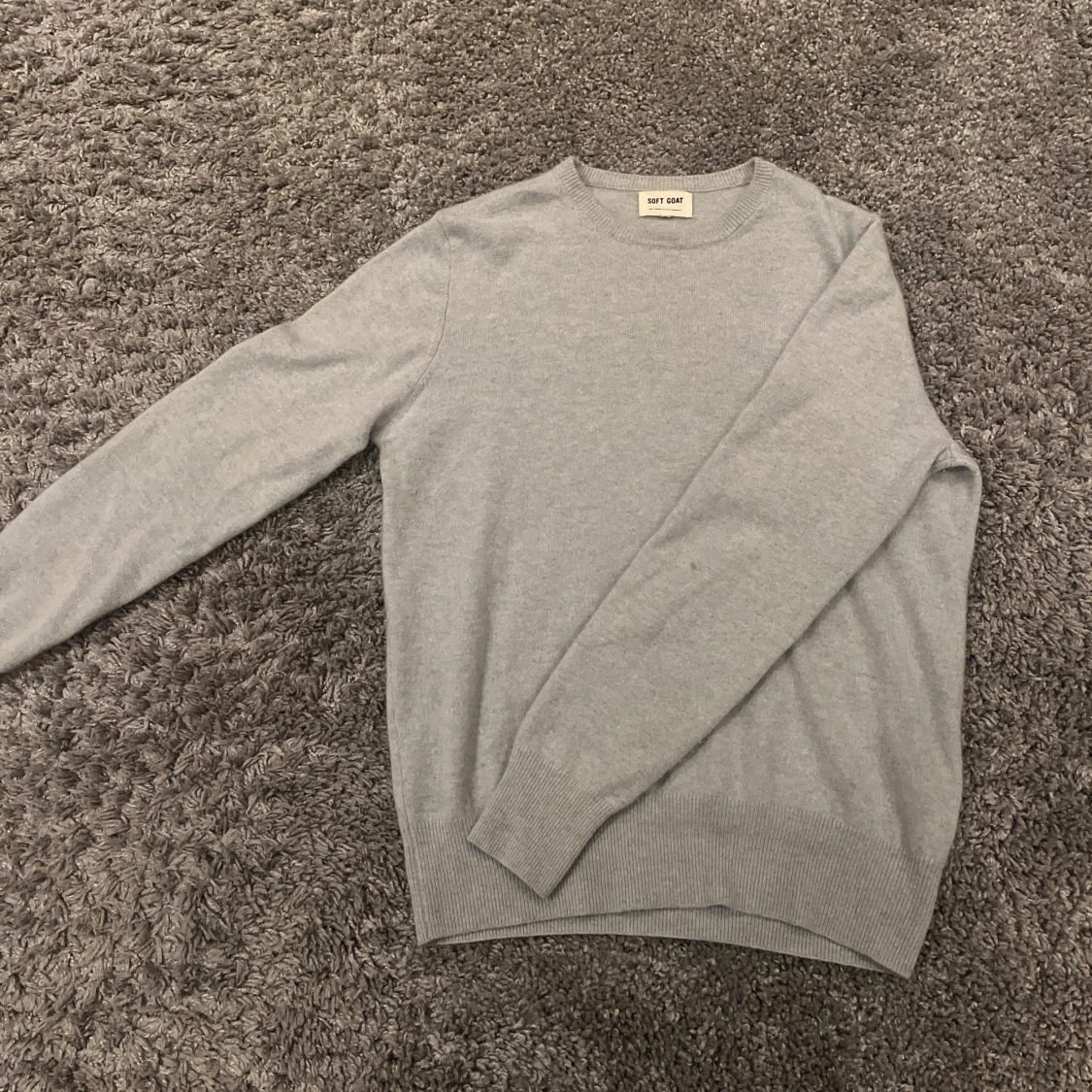 Soft goat tröja i ljusblå - 1