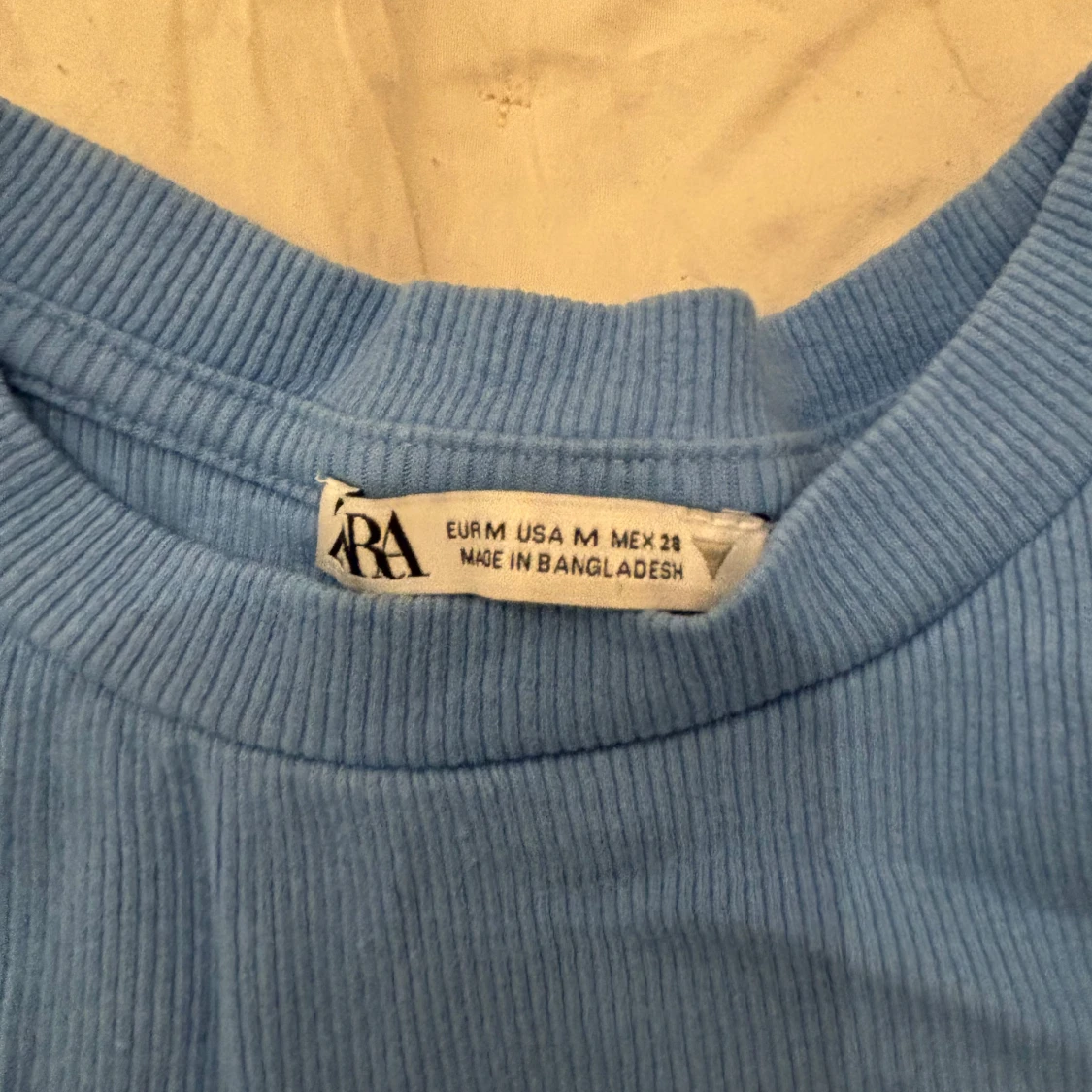 Blå ribbad topp från Zara - 1