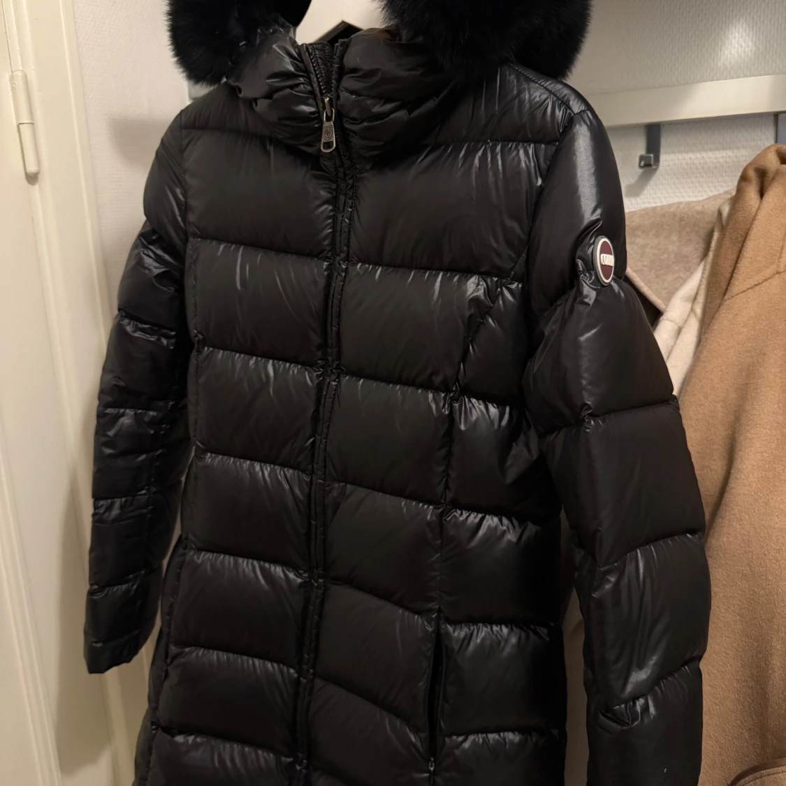 Svart dunjacka från Colmar - 1