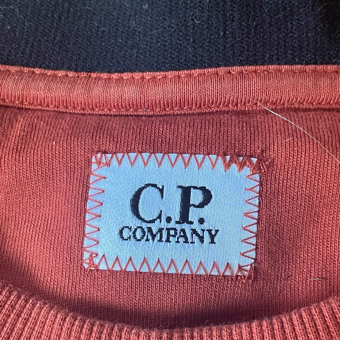 Röd tröja från C.P. Company - 3