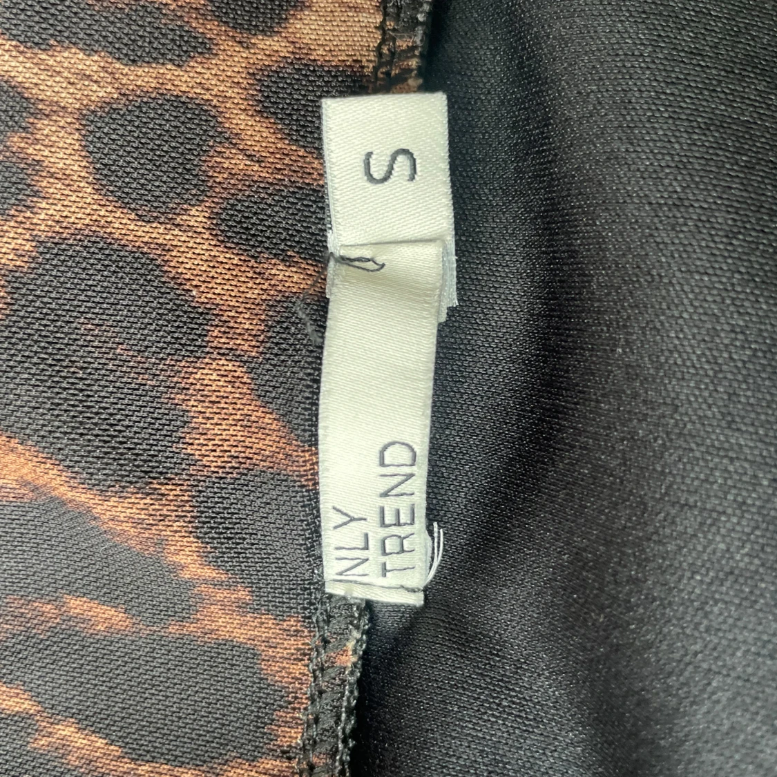 Leopardmönstrad kjol - 2