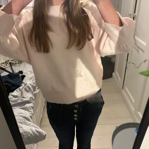  Så fin Ljusrosa stickad tröja ❤️ - Mysig ljusrosa stickad tröja med långa ärmar❤️