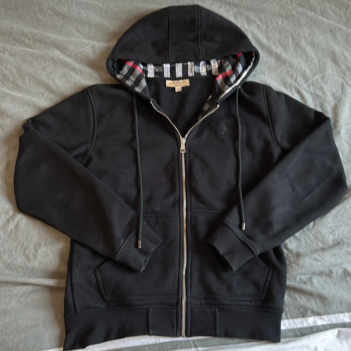 Svart huvtröja från Burberry