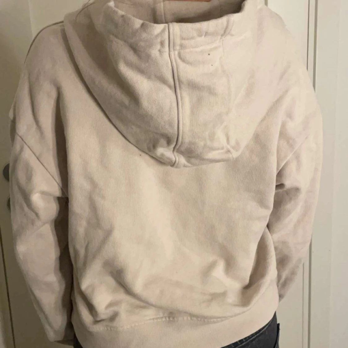 Beige hoodie med dragkedja - 2