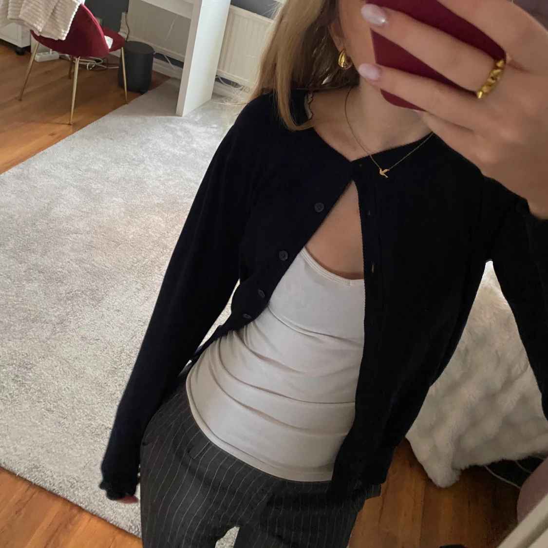 Svart kofta med knappar - 2