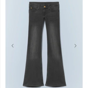 Cheap monday jeans  - Från Weekday storlek 25/32