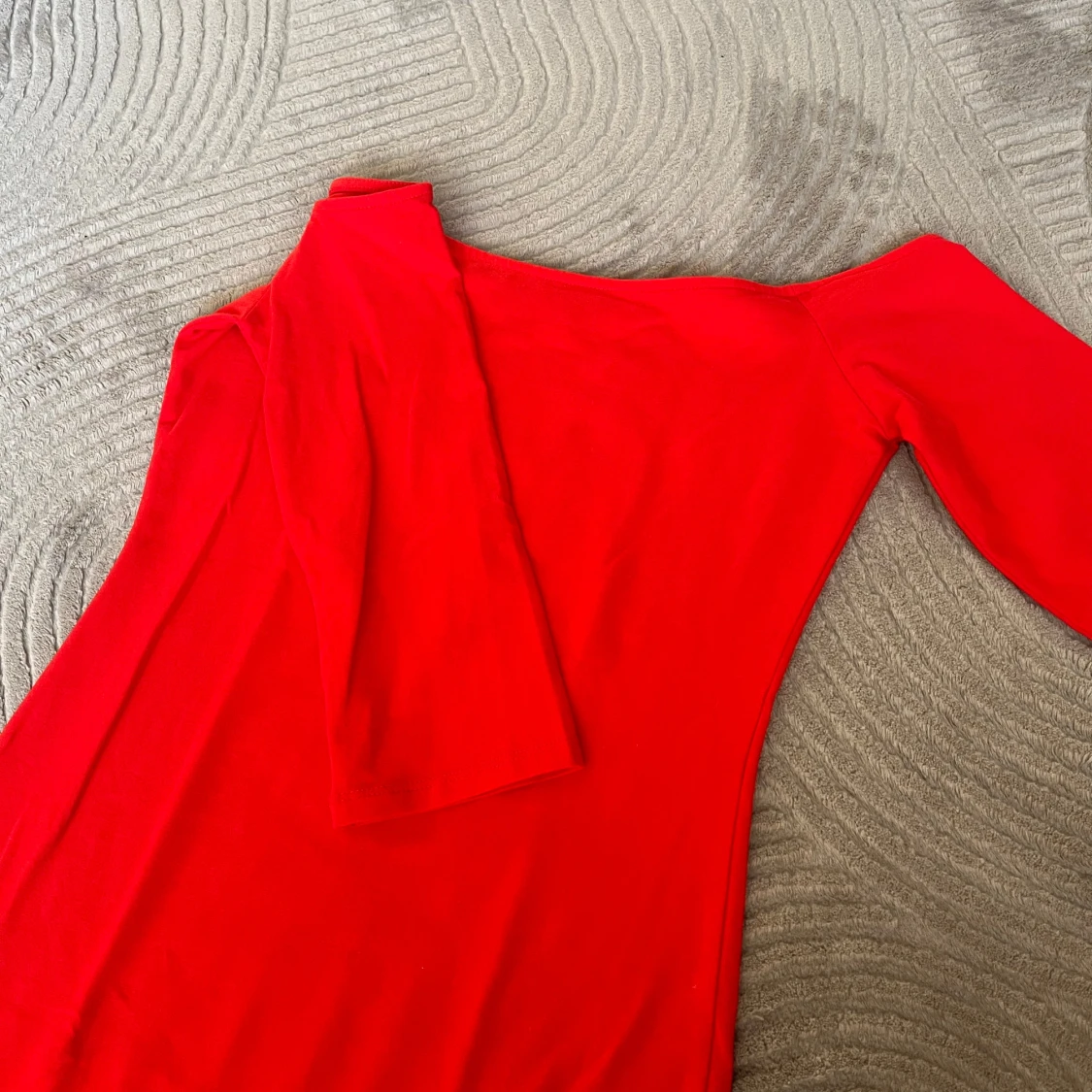 Ny röd klänning  - 91