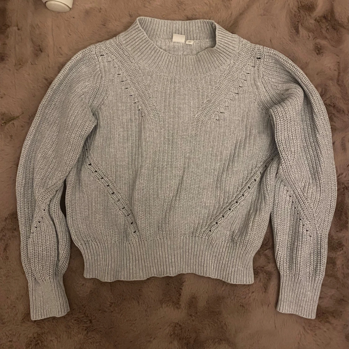 Grå stickad tröja från GAP - 90