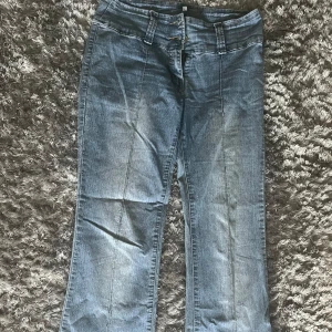 Jeans - Lågmidjade jeans 