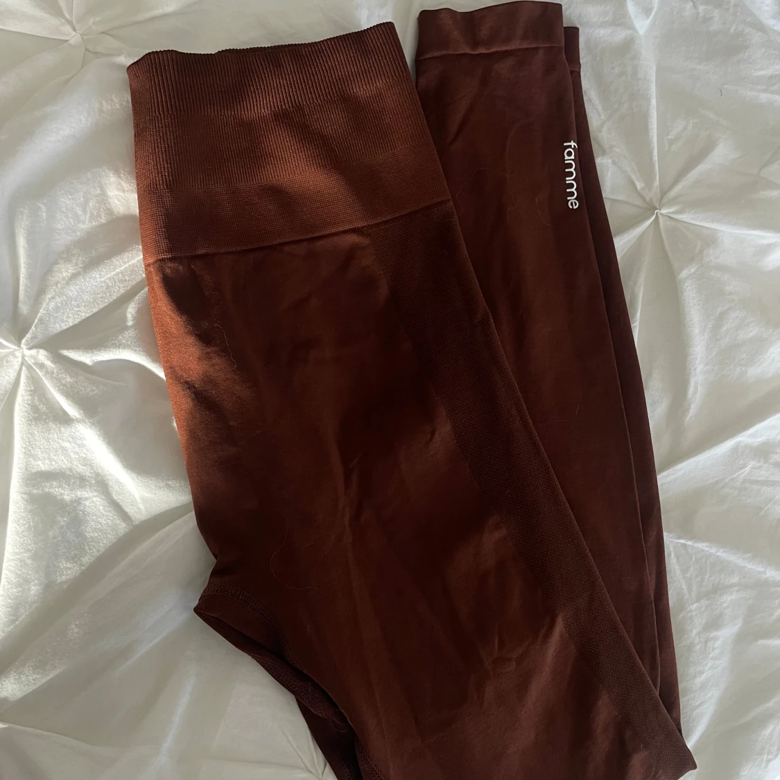 Träningstights från Famme