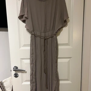Klänning - Klänning från Object Storlek 34 Mycket bra skick