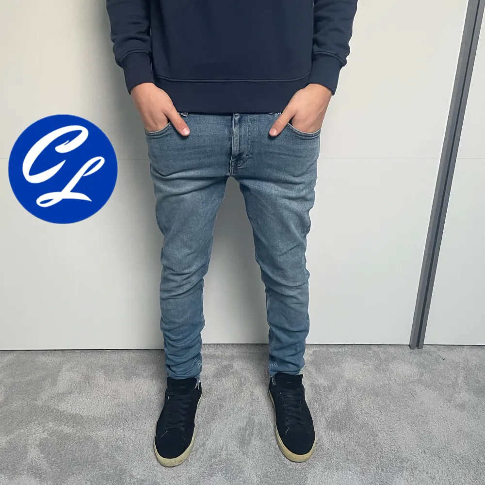 Tiger of Sweden jeans | Skick: 8/10 | Strl W31 L32 | Pris - 349 | Fraktar via Postnord eller Instabox på köparens bekostnad | Hör av dig vid minsta fråga eller fundering!. Jeans & Byxor.