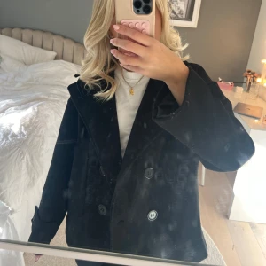 Design by Sí kappa - Så fin design by Sí kappa💗💗 köpt i våras och fint skick, köp gärna bundle 