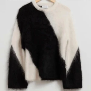 Other stories tröja - Säljer denna tröja från other stories❤️hör av dig vid frågor❤️