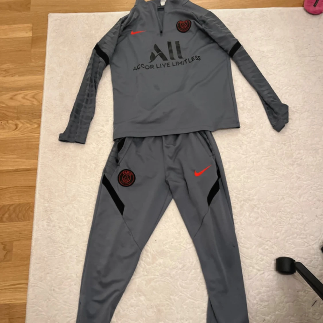 Psg tracksuit - 90