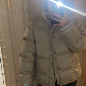 Jacka  - Ett fint går jacka