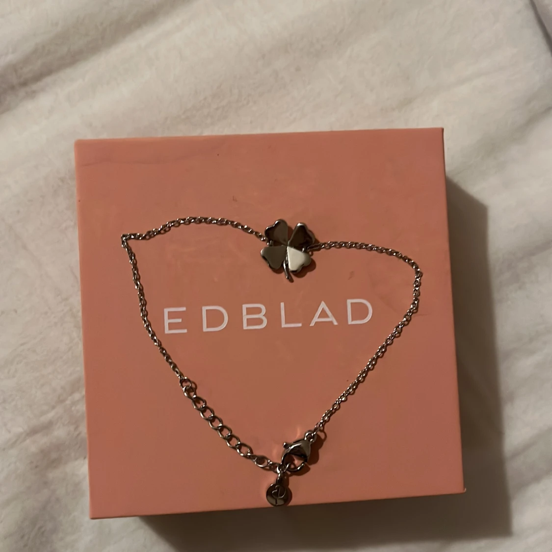 Armband med fyrklöver från Edblad