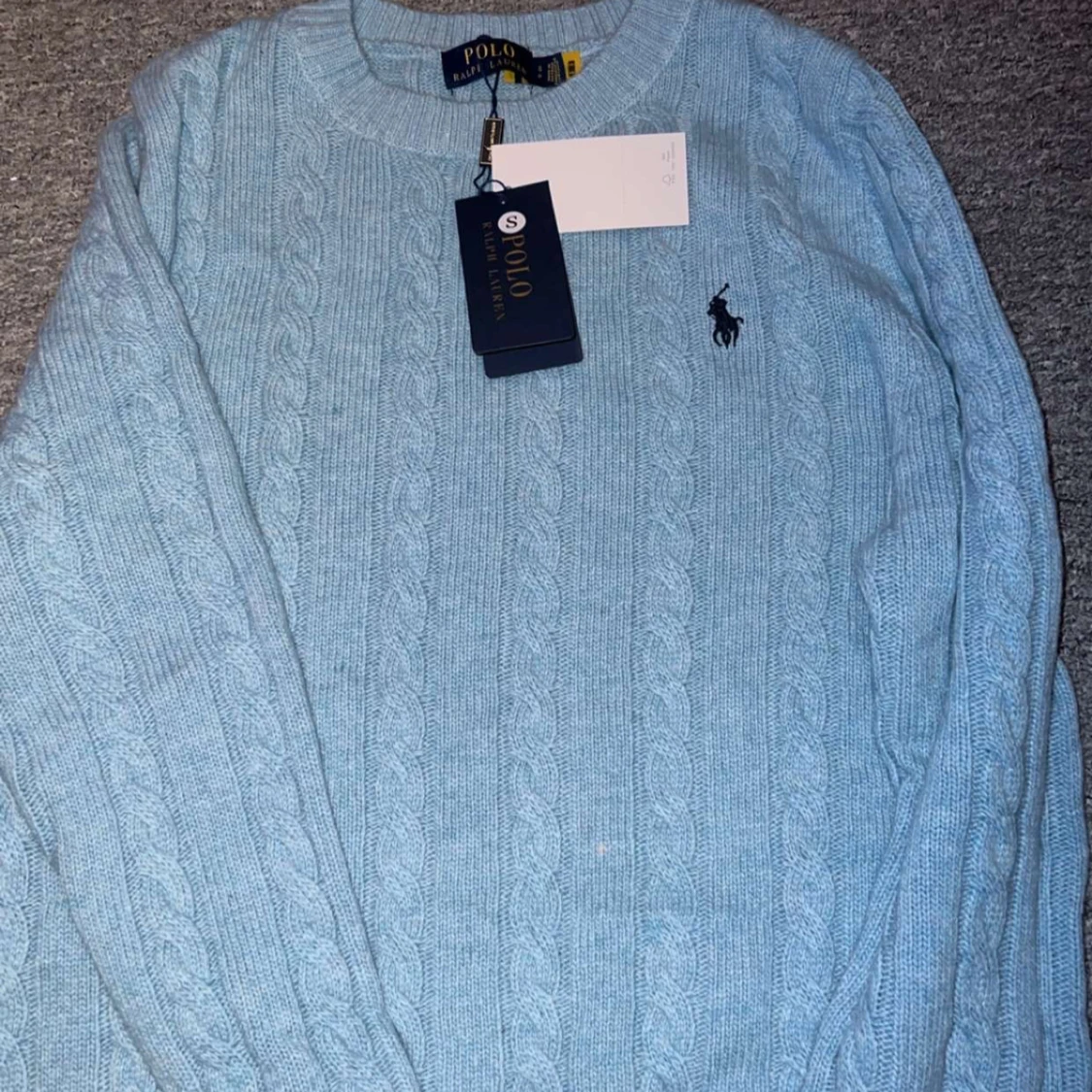 Ljusblå stickad tröja från Polo Ralph Lauren