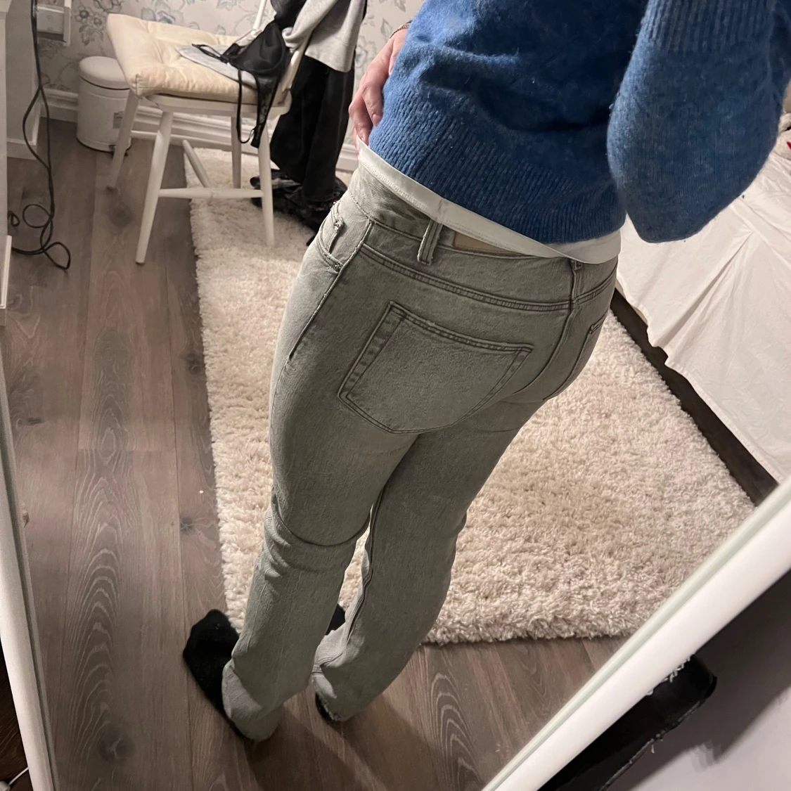 Grå lågmidjade jeans  - 91