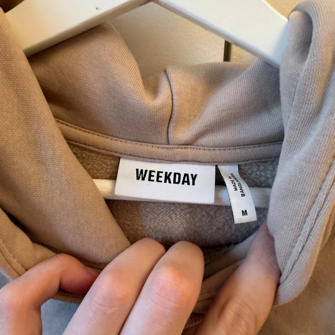 Weekday Hoodie helt ny  - 90