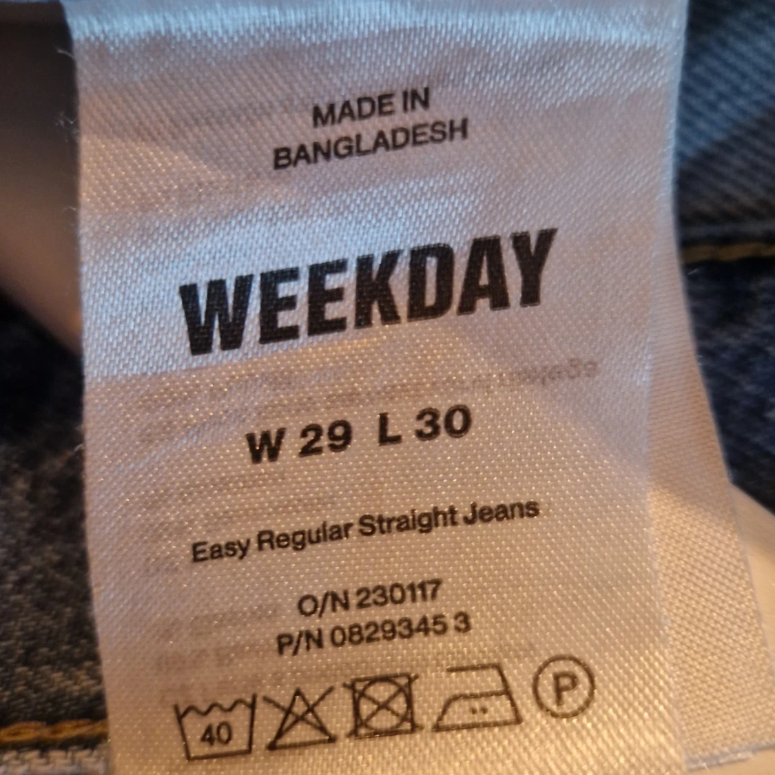 Blå jeans från Weekday - 90