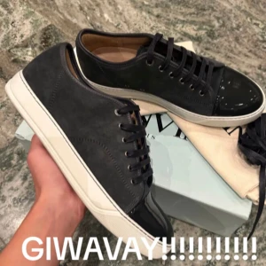 Lanvin giwaway - Helt nya lanvins giwaway. För att delta följ och lika inlägget jag drar vinnaren vid 100 följare