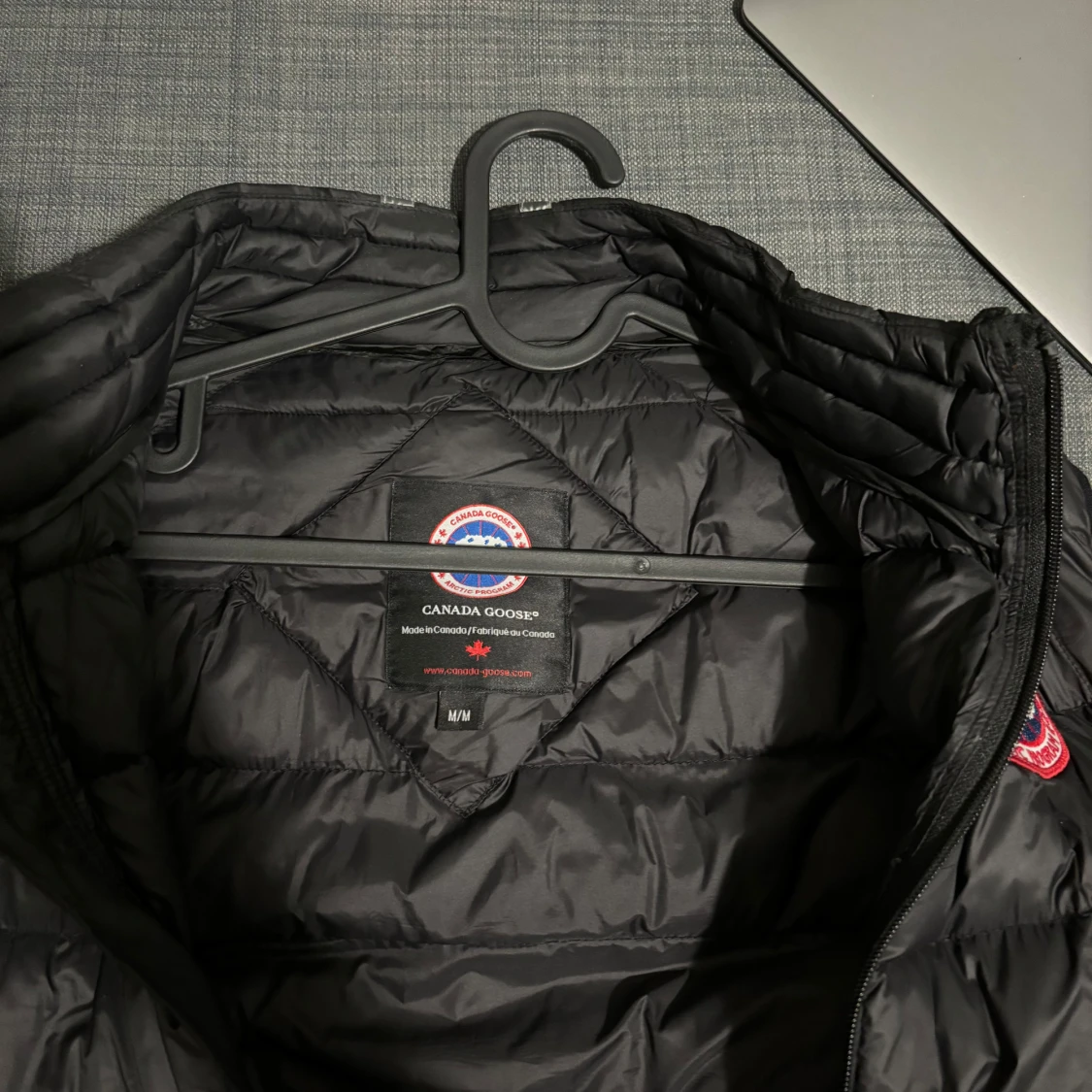 Svart dunväst från Canada Goose - 2