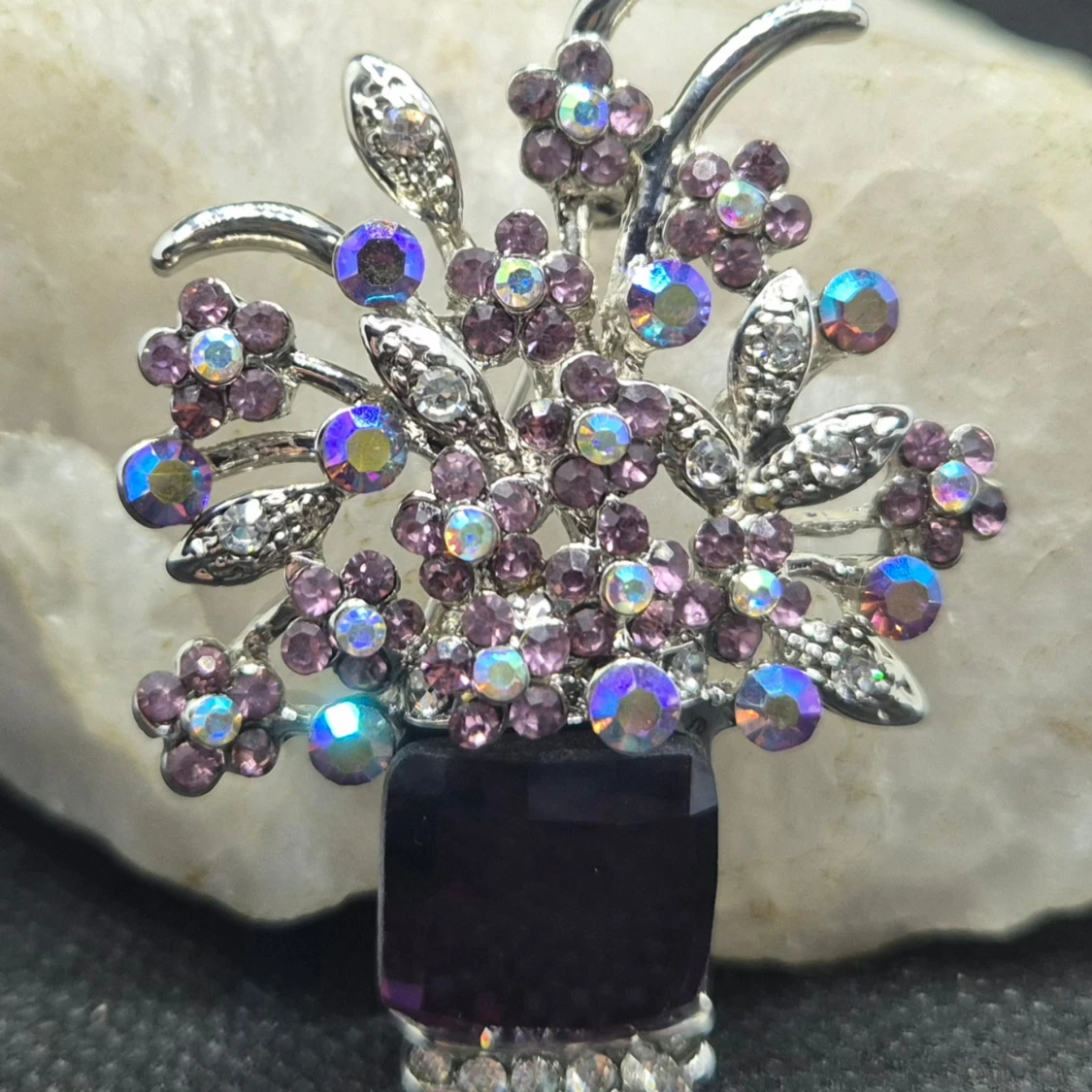 Brosch - Blommor i kruka  - 2