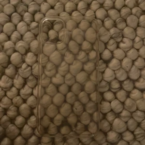 Mobilskal iPhone 11 - Mjukt genomskinligt skal till iPhone 11. 