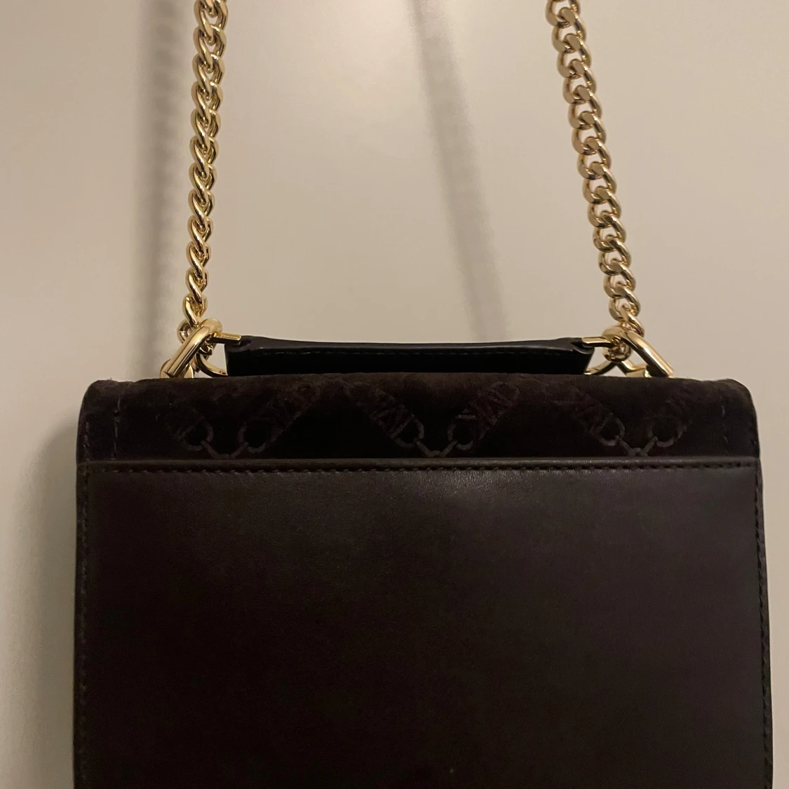 Brun axelväska från Michael Kors - 90