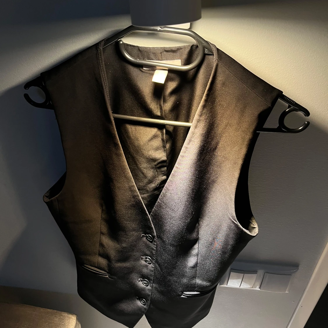 Svart polyester väst från H&M