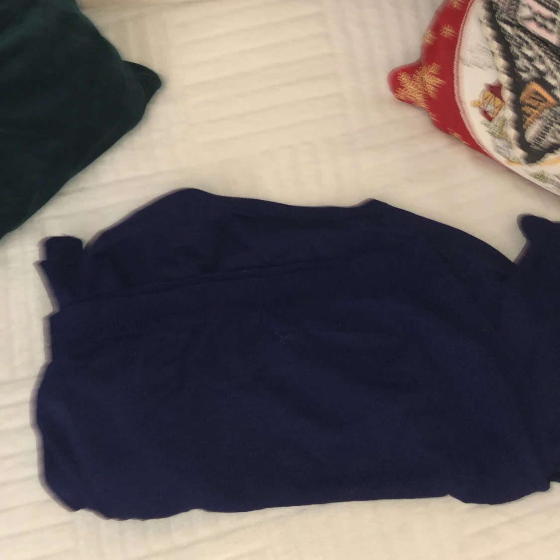 Mörkblå tröja från Lyle & Scott - 90