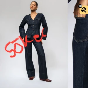 Mörkblå jeans Gina - SÖKER dessa jeans från Gina i 32 eller 34!!!!!