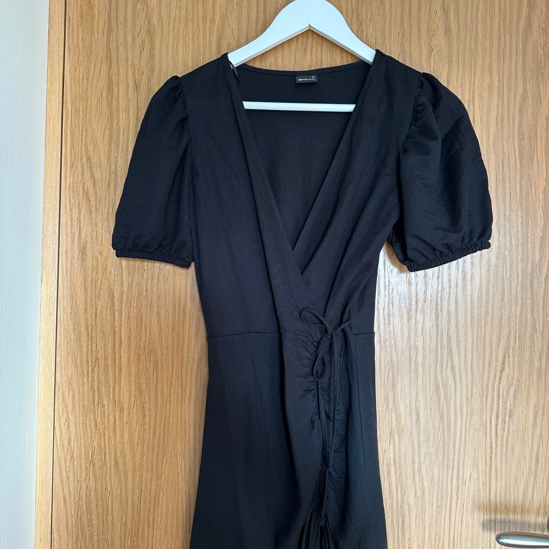 Klänning GinaTricot - 91