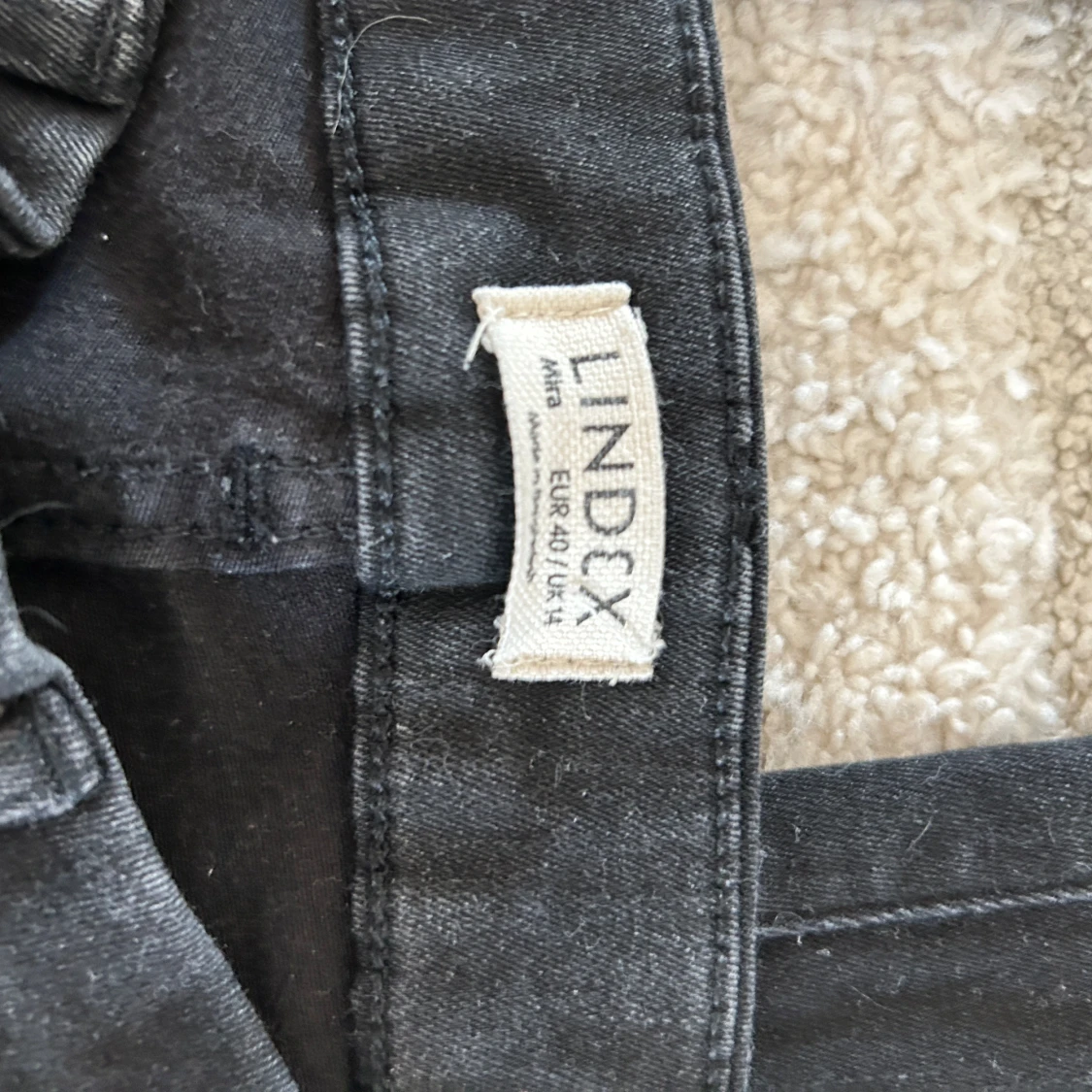 Svarta flare jeans - 90