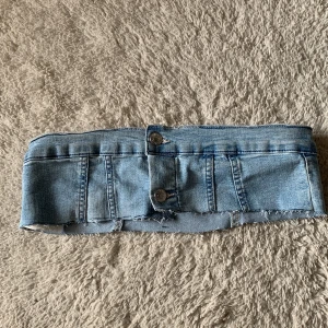 Midjebälte - As snyggt sthlmsstils midjebälte, perfekt till en ocersized T-shirt. Köpt i en affär från Stockholm 🤩( stretchiga 