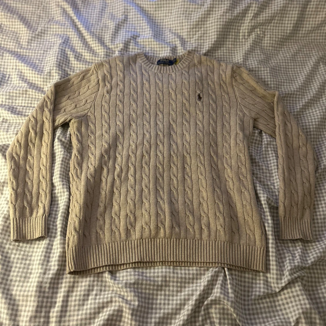 Beige stickad tröja från Ralph Lauren