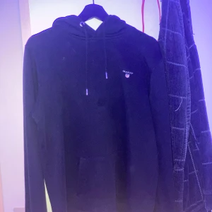 Gant Hoodie - Size M