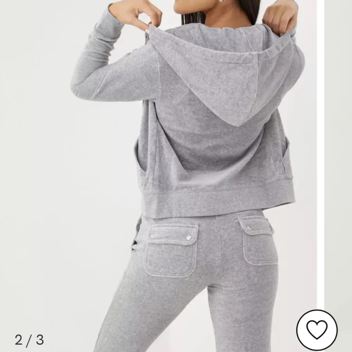 Grå hoodie i mjukt material - 90