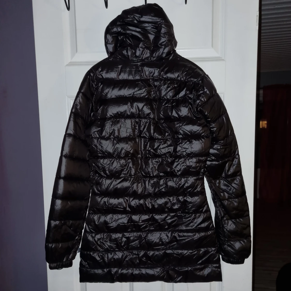 Svart lättviktsjacka från Bik Bok - 1