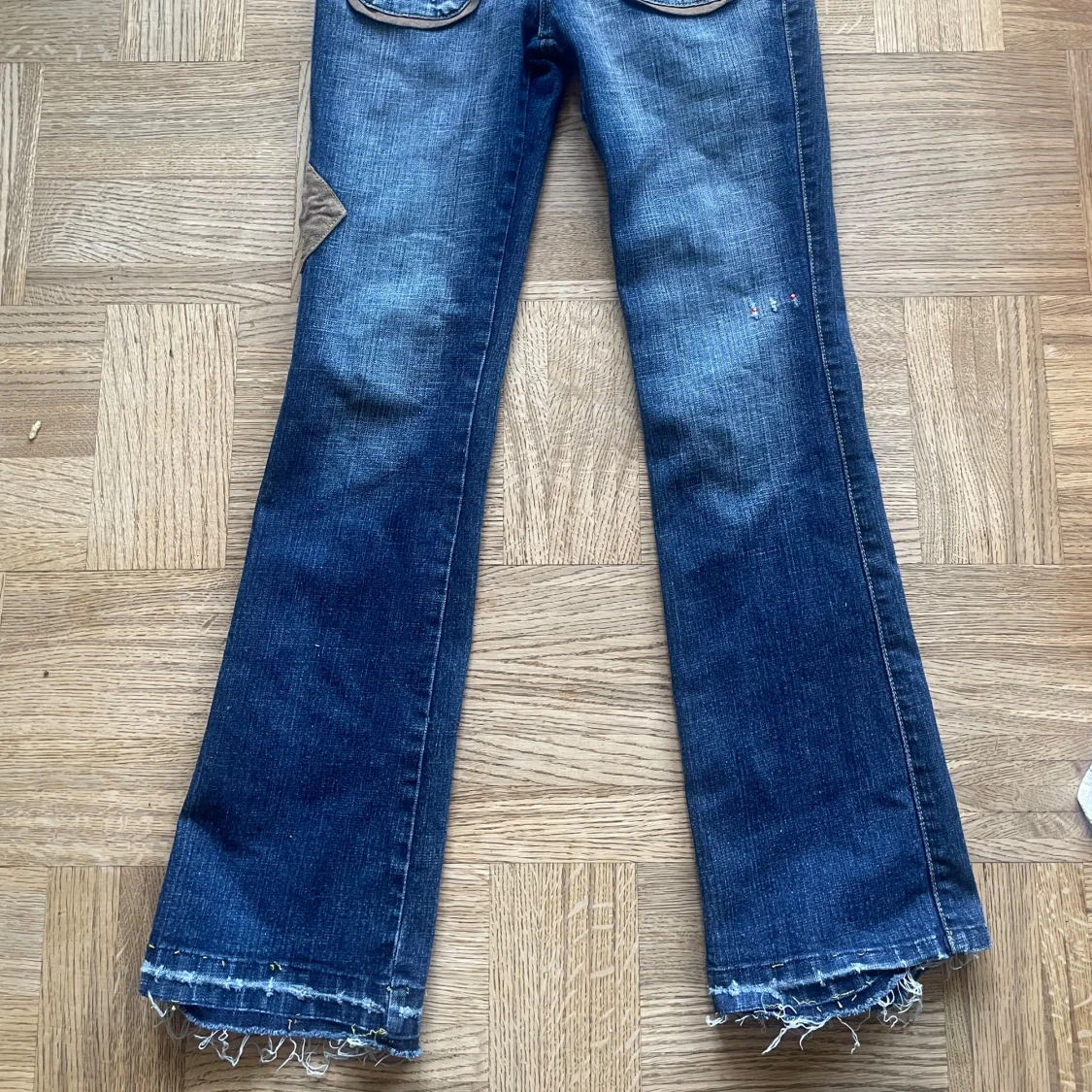 lågmidjade bootcut jeans  - 1