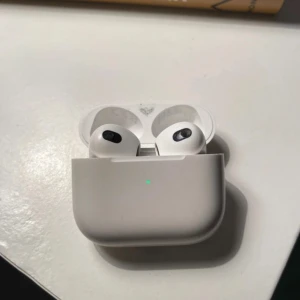 Bluetooth hörlurar - Hörlurar 