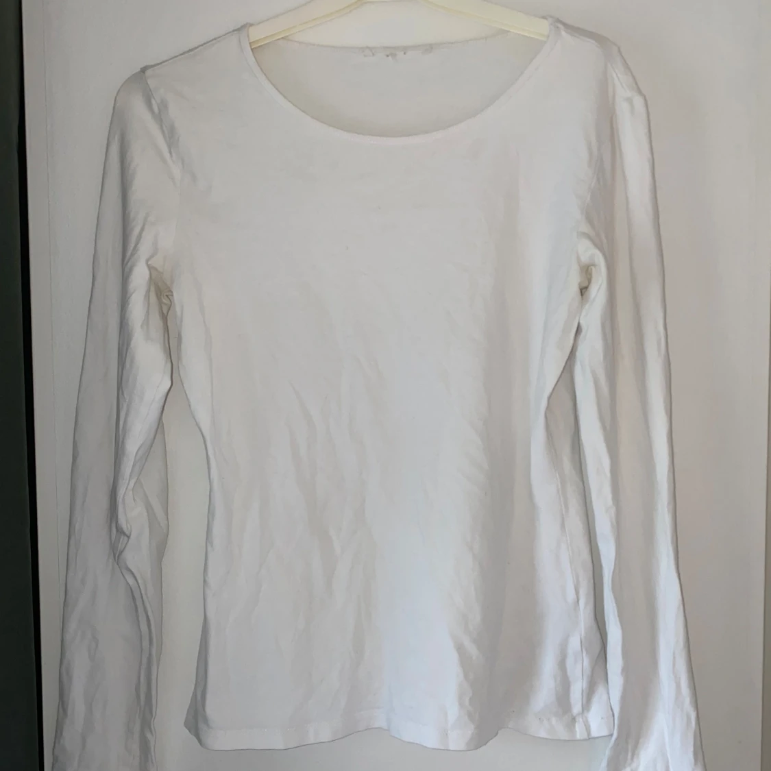 Vit långärmad tröja  - 1