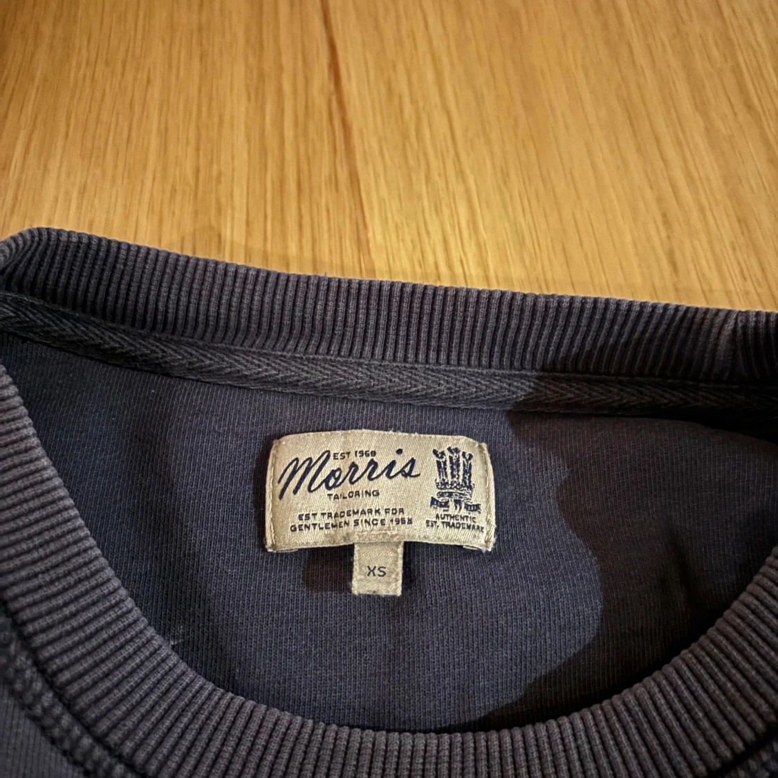 Mörkblå sweatshirt från Morris - 90