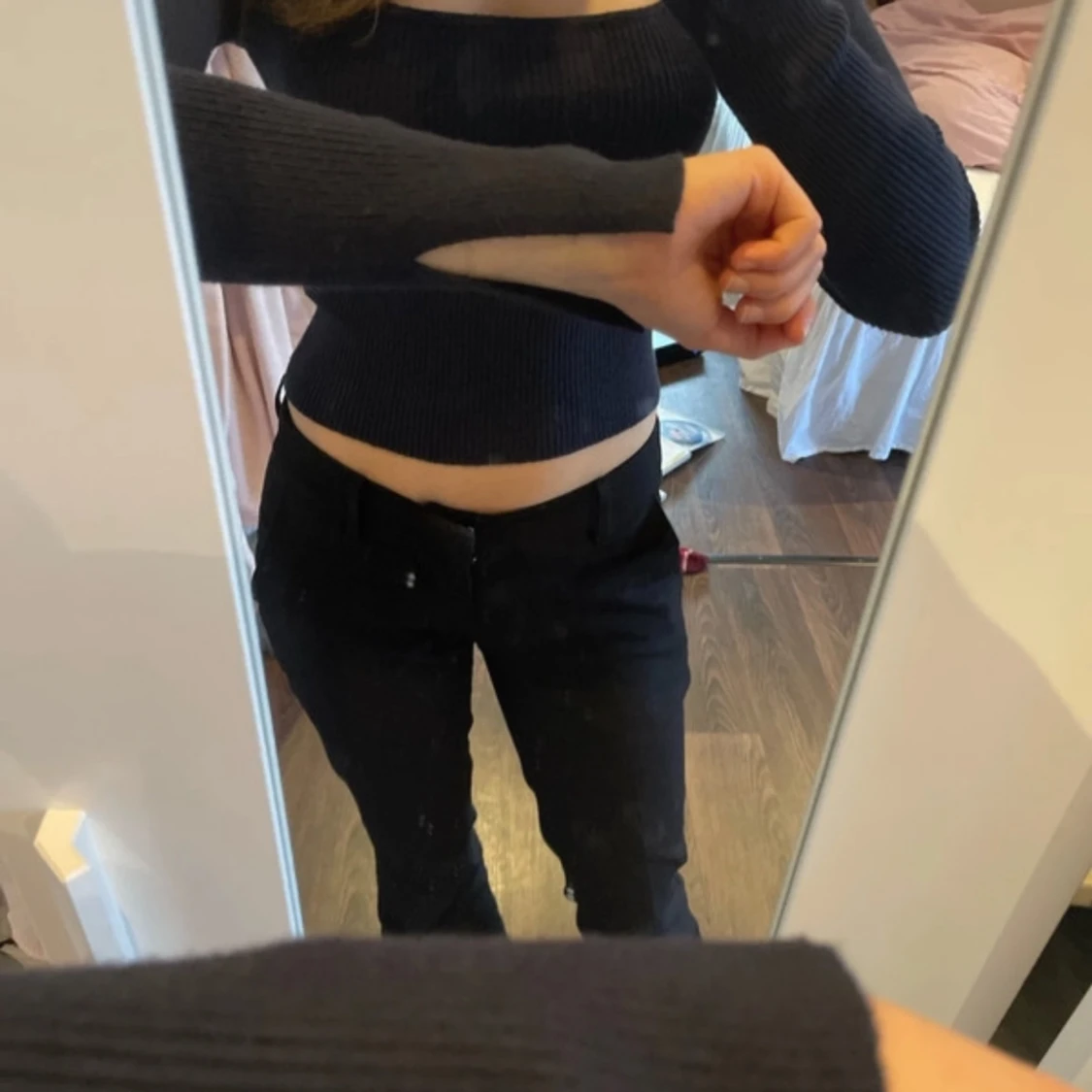 Marinblå stickad tröja - 90