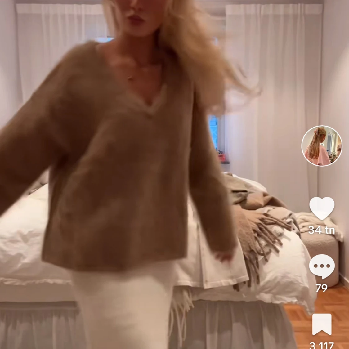 Beige stickad tröja