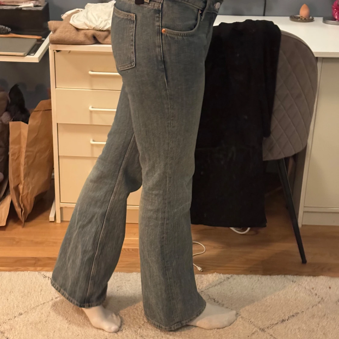 Lågmidjade jeans från Weekday - 90